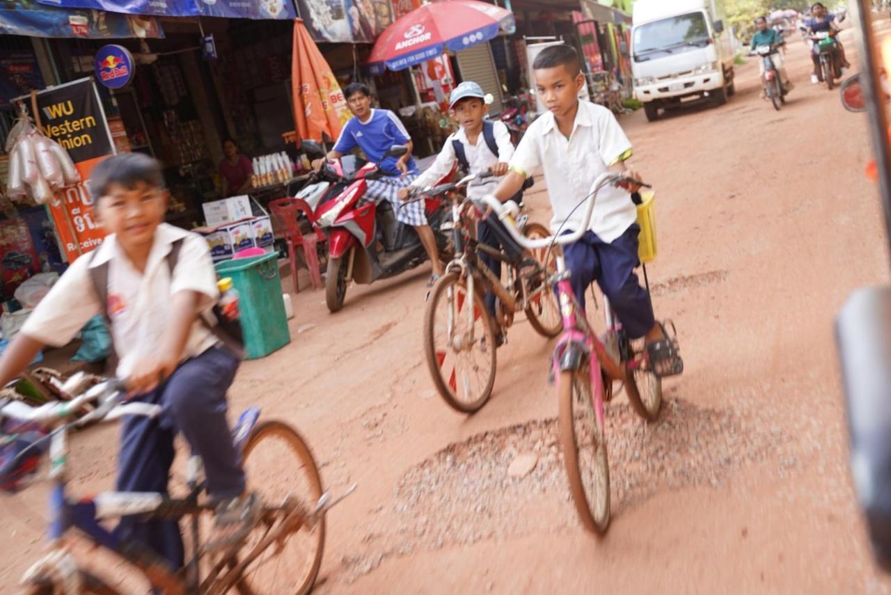 Den Hotel Totonou Siem Reap Exteriör bild
