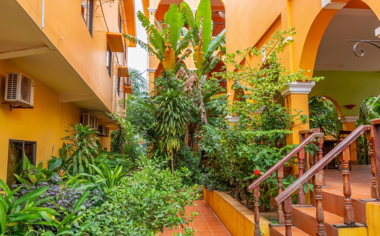 Den Hotel Totonou Siem Reap Exteriör bild