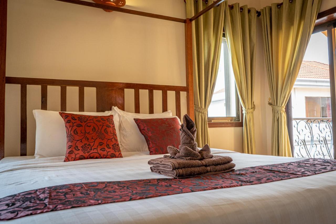 Den Hotel Totonou Siem Reap Exteriör bild