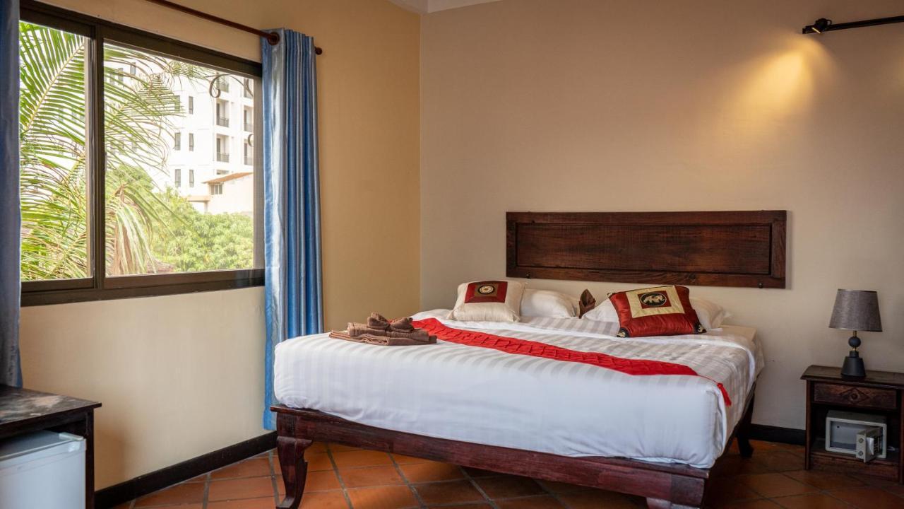 Den Hotel Totonou Siem Reap Exteriör bild