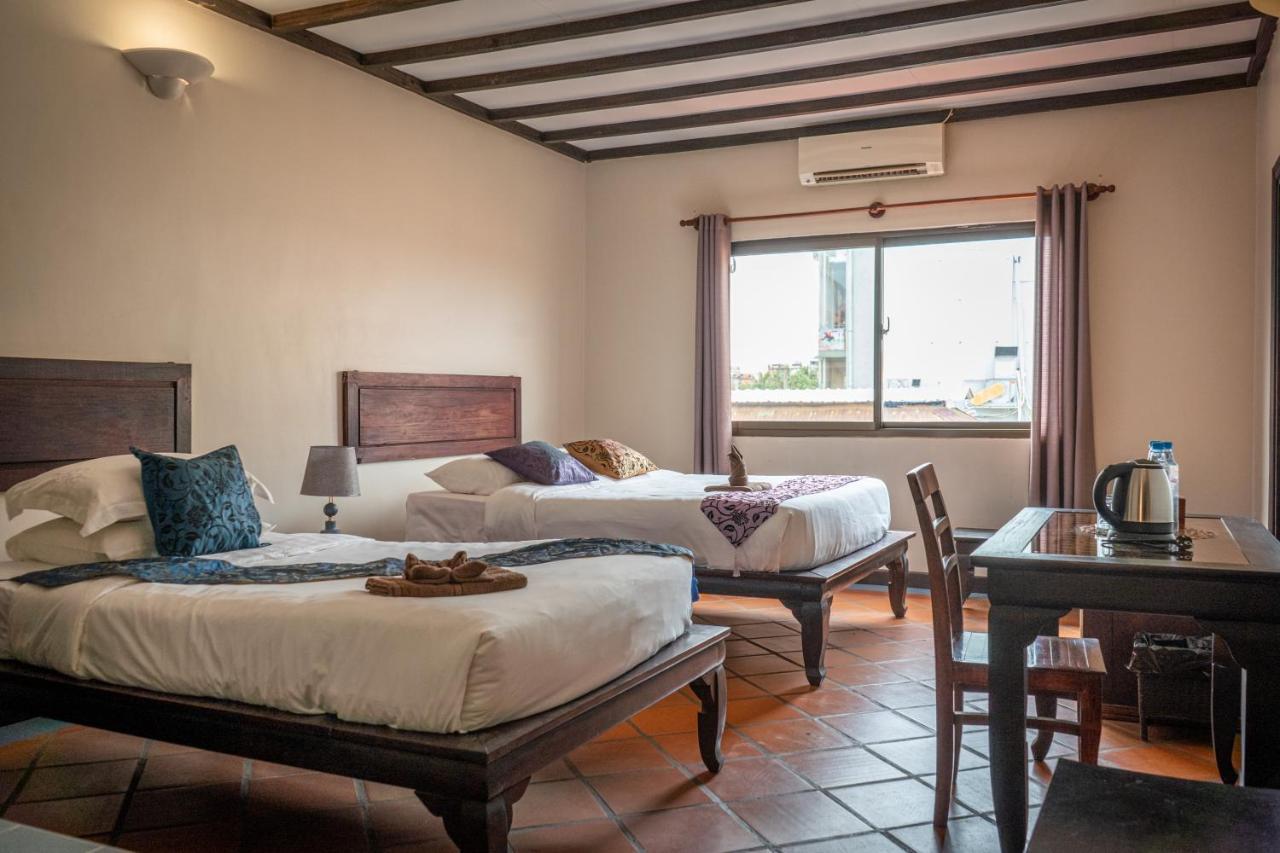 Den Hotel Totonou Siem Reap Exteriör bild