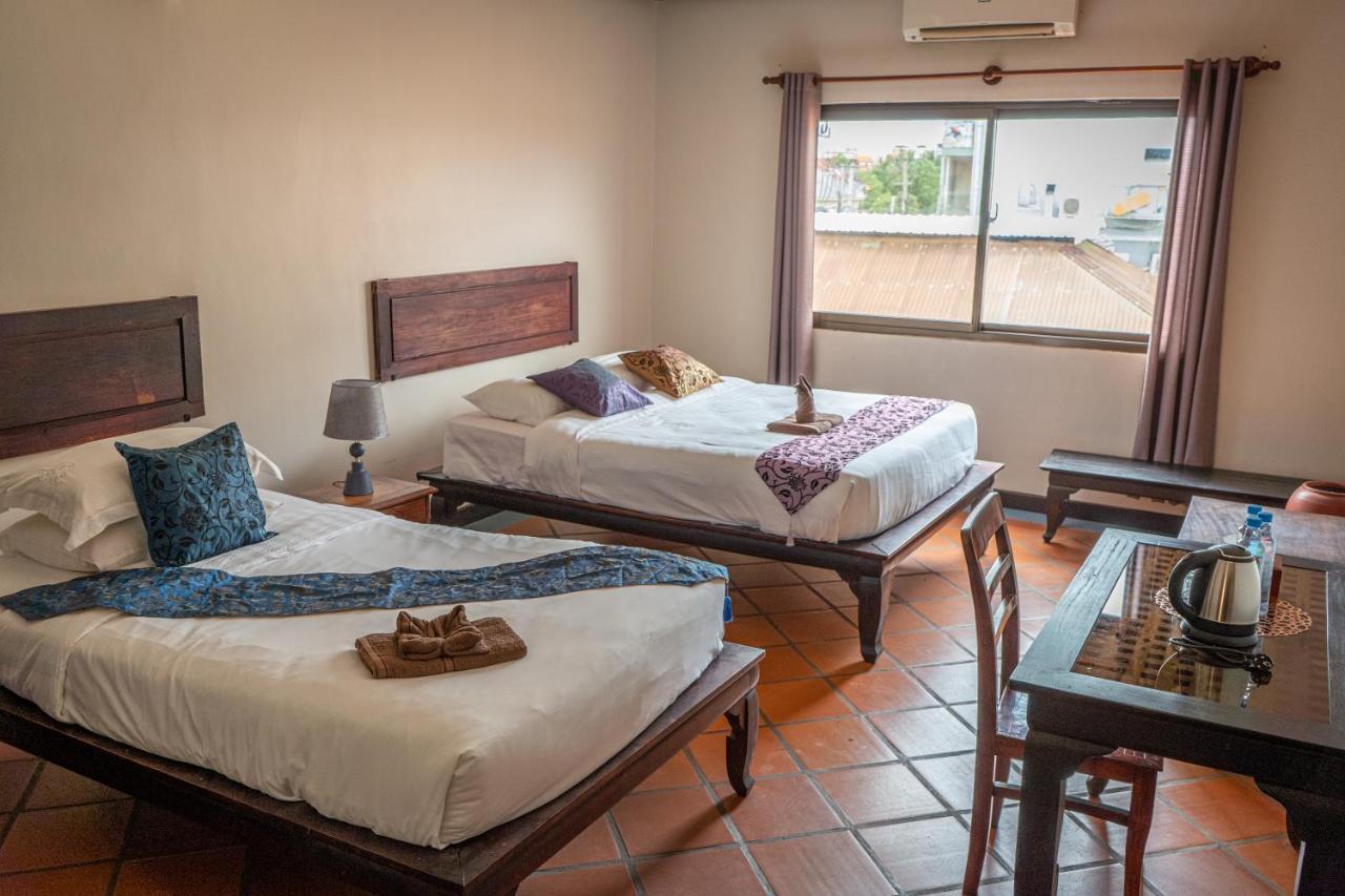Den Hotel Totonou Siem Reap Exteriör bild