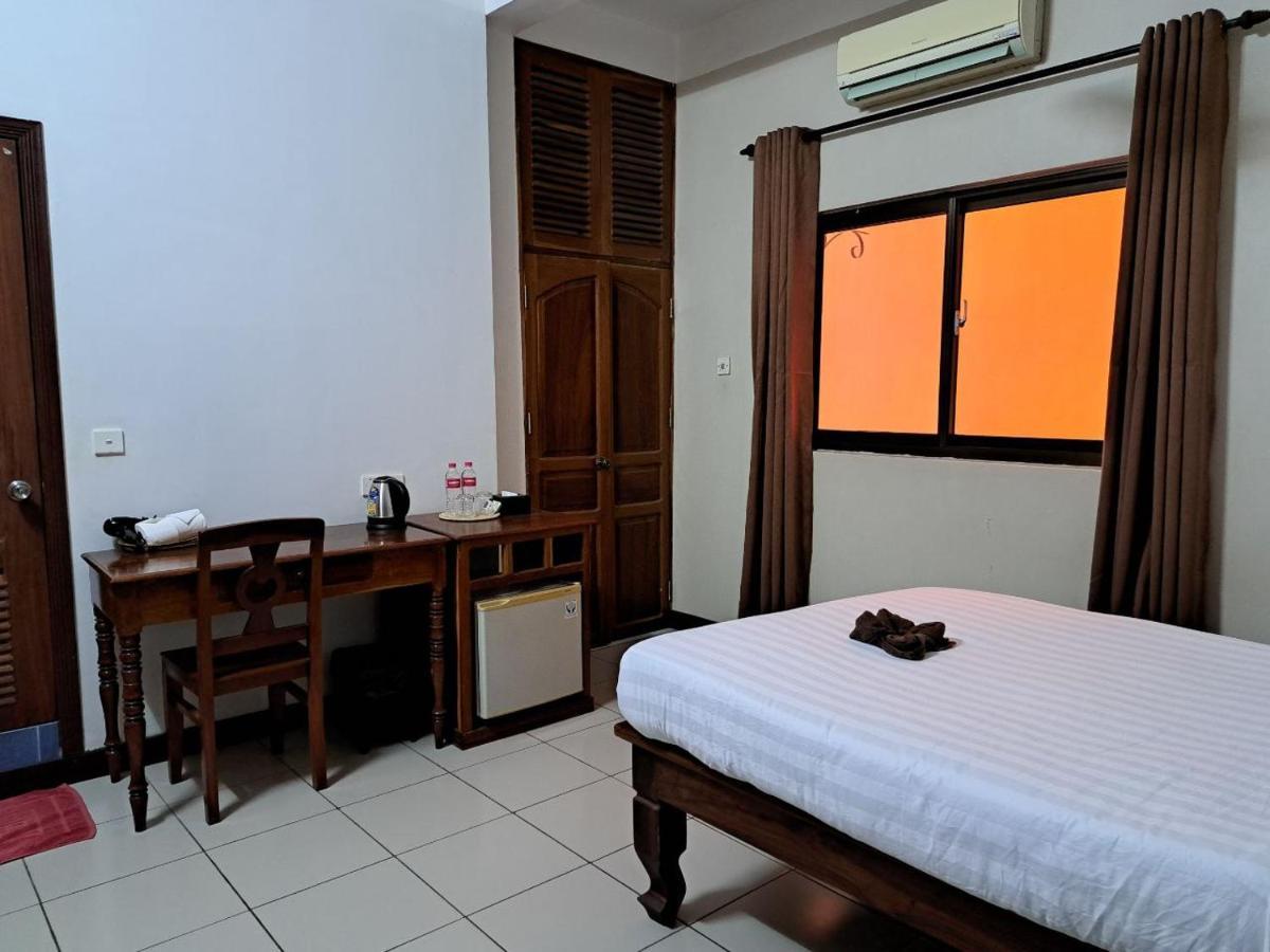 Den Hotel Totonou Siem Reap Exteriör bild